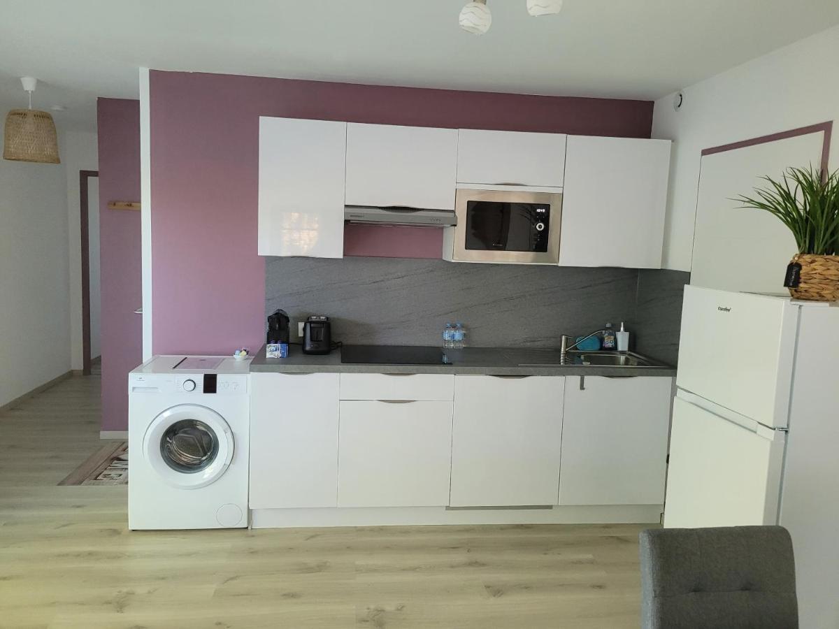 Appartement Tout Equipe En Rez-De-Jardin Entre Gard Et Ardeche Saint-Julien-de-Peyrolas ภายนอก รูปภาพ