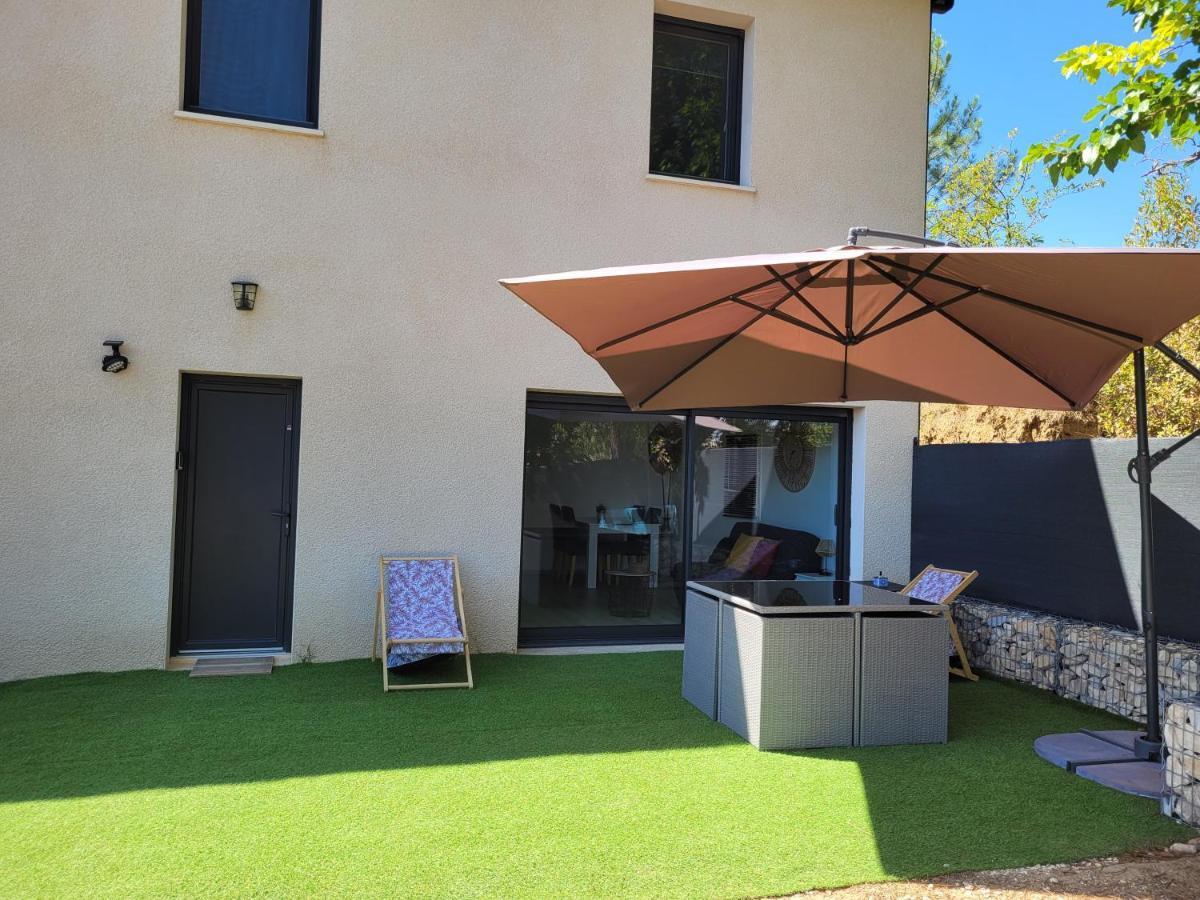 Appartement Tout Equipe En Rez-De-Jardin Entre Gard Et Ardeche Saint-Julien-de-Peyrolas ภายนอก รูปภาพ